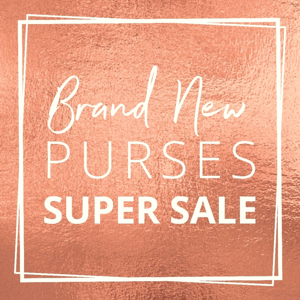 CLOSET CLEAROUT. All purses on super sale